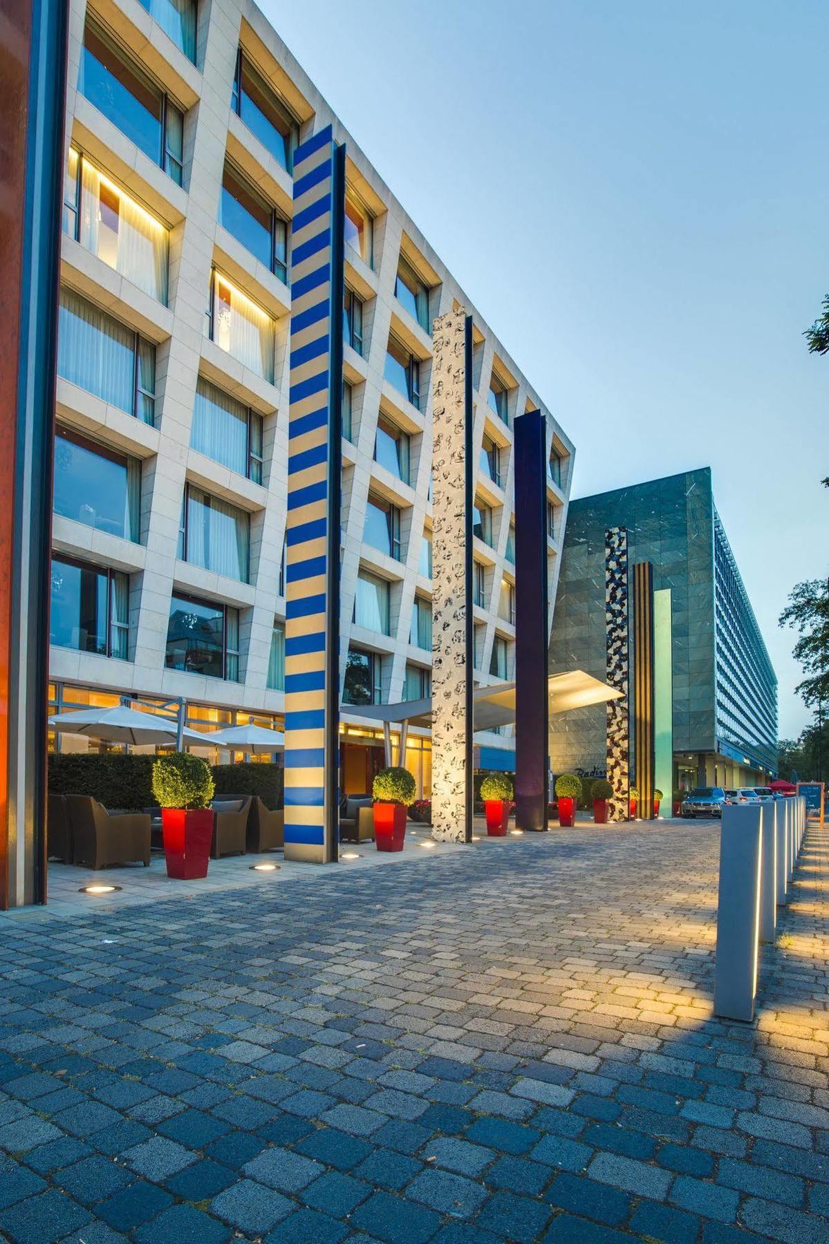 Radisson Blu Media Harbour Hotel, דיסלדורף מראה חיצוני תמונה